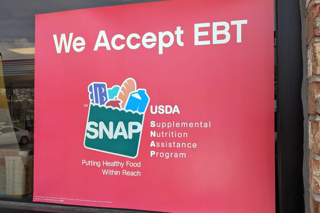 $292 Food Stamp Checks Arrive for SNAP Recipients in March