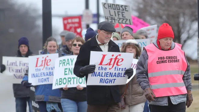 Supreme Court Upholds Limits on Abortion Clinic Protests by Declining Case