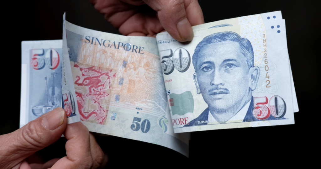 Singapore’s $400-$850 Cash Deposit Program: Eligibility, Benefits & How to Apply?