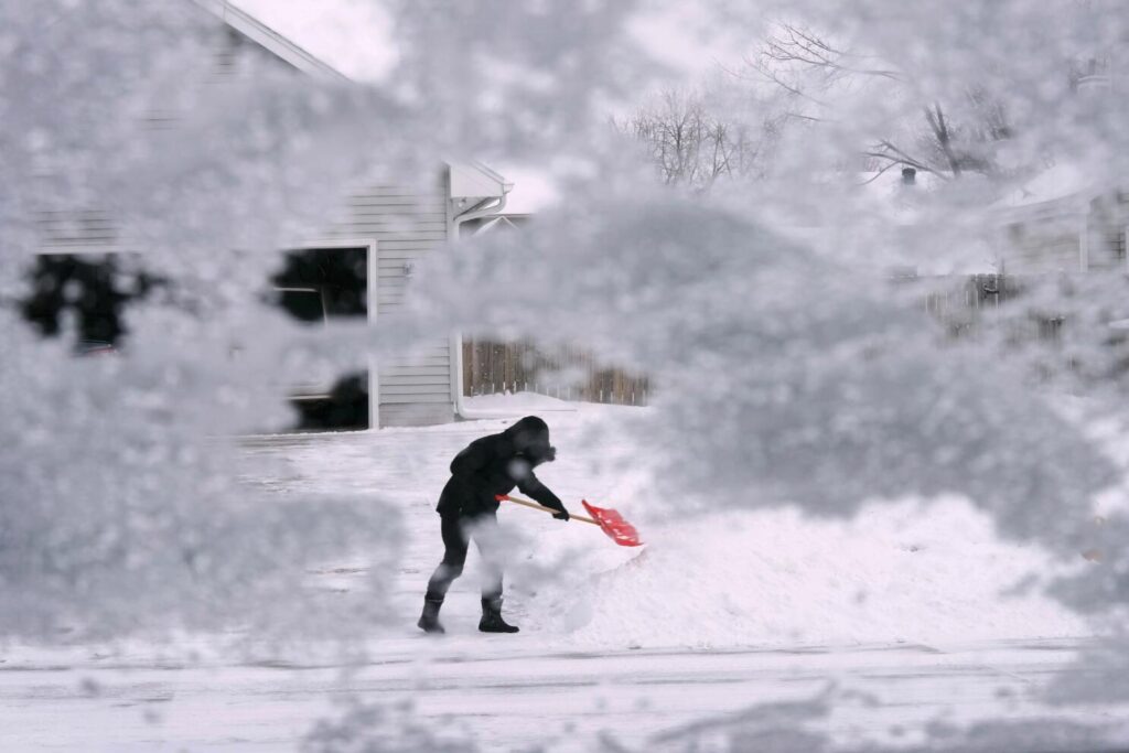 Winter Storm to Blanket NYC Tonight as Weekend System Looms