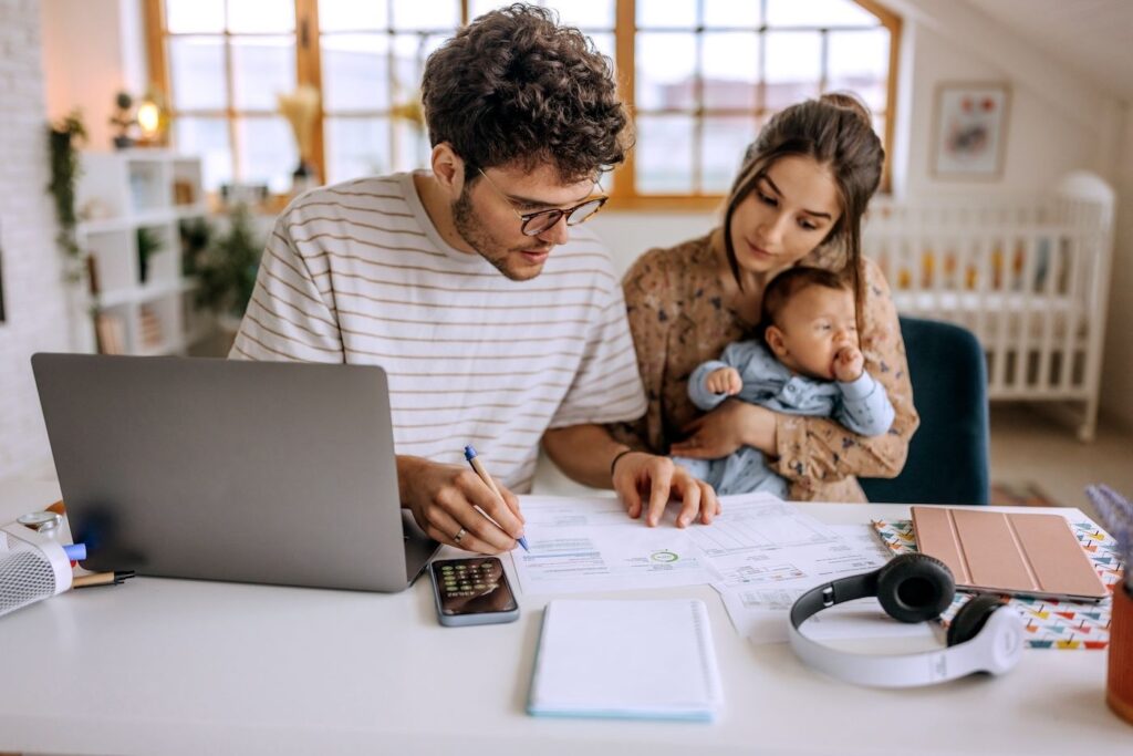 IRS 2025 Tax Rebate: New $3,000 Credit for Parents – Eligibility & Details